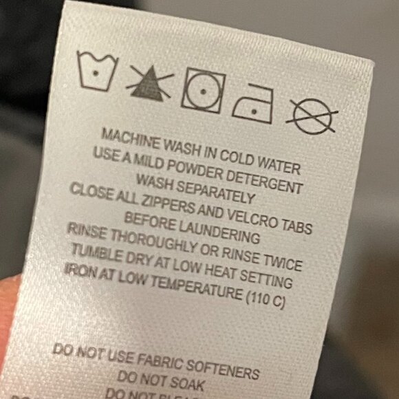 Lole - Lole Light Down Jacket - Packable - Grey in Size S - Picture 7 of 7